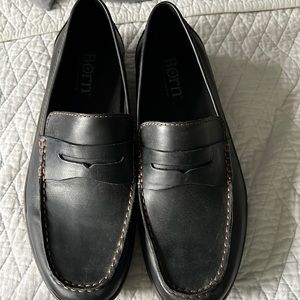 Born loafers